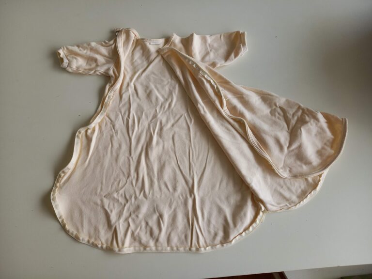 Schlafsack offen 768x576