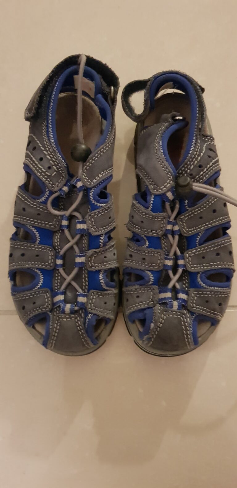 Kindersandalen Junge 768x1580